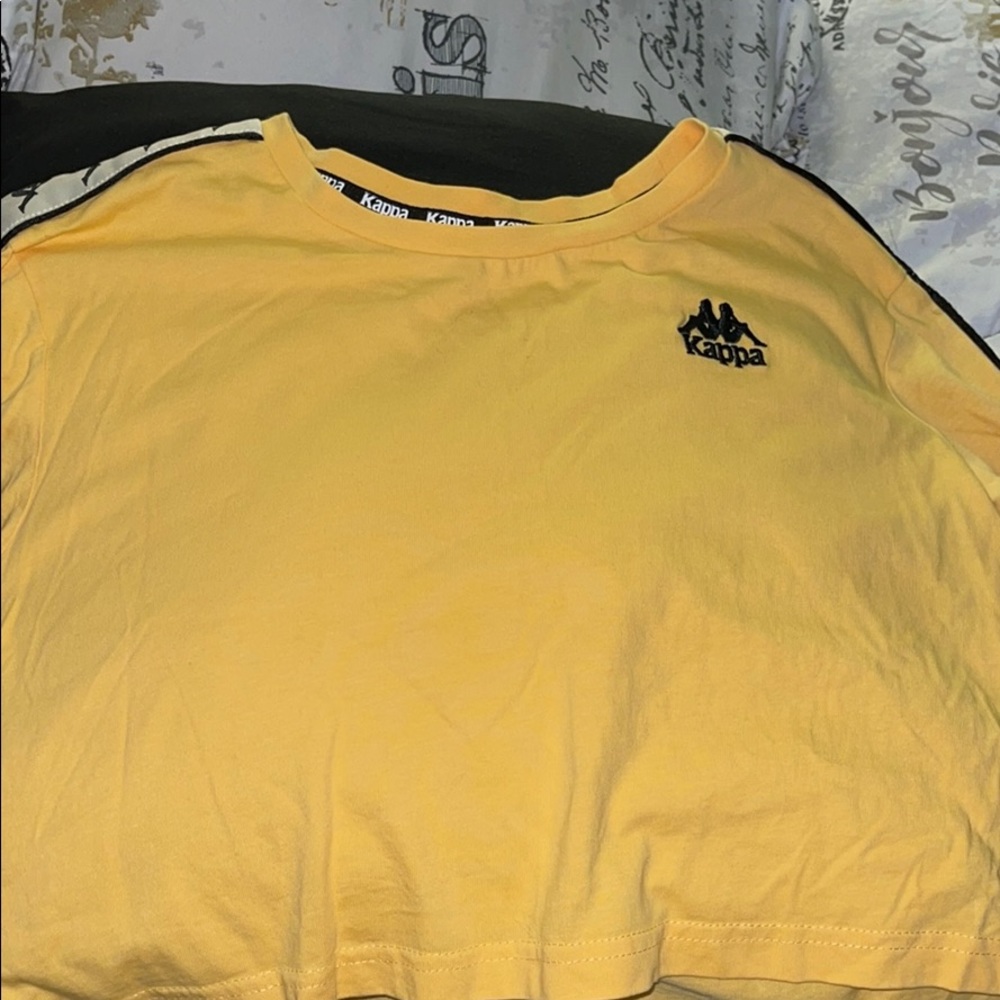 kappa cropped shirt